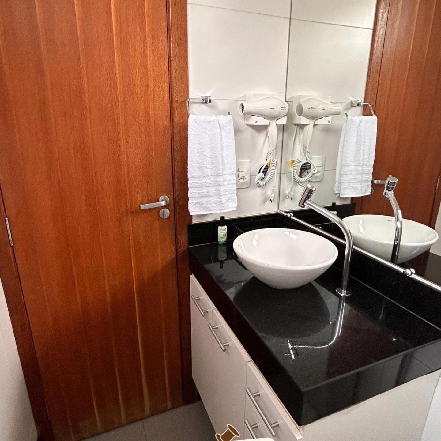 Kim Casa Bh Hotel Бело Оризонти Екстериор снимка